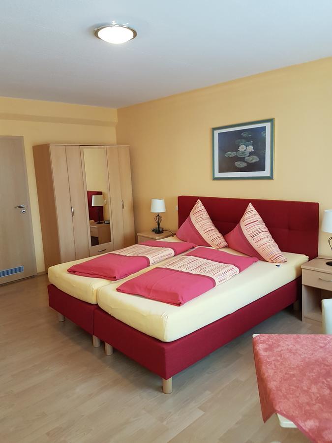 שטראלסונד Altstadt Hotel Peiss מראה חיצוני תמונה